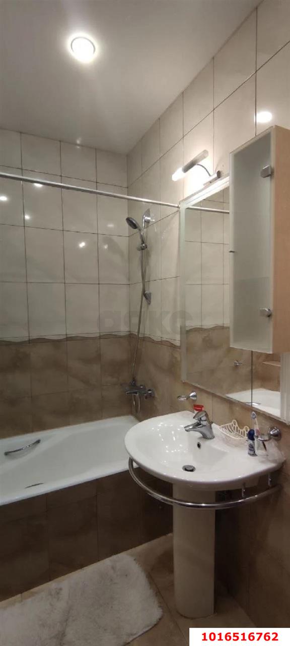 Фото №7: 2-комнатная квартира 74 м² - Краснодар, Прикубанский внутригородской округ, мкр. Восточно-Кругликовский, ул. Черкасская, 63