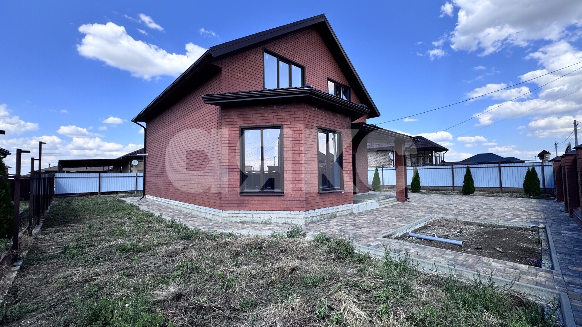 Фото №5: Дом <span class="whitespace-nowrap">158 м²</span> <span class="whitespace-nowrap">+ 5 сот.</span>, <span class="whitespace-nowrap">2 эт.</span> - Кореновск, ул. Тихорецкая