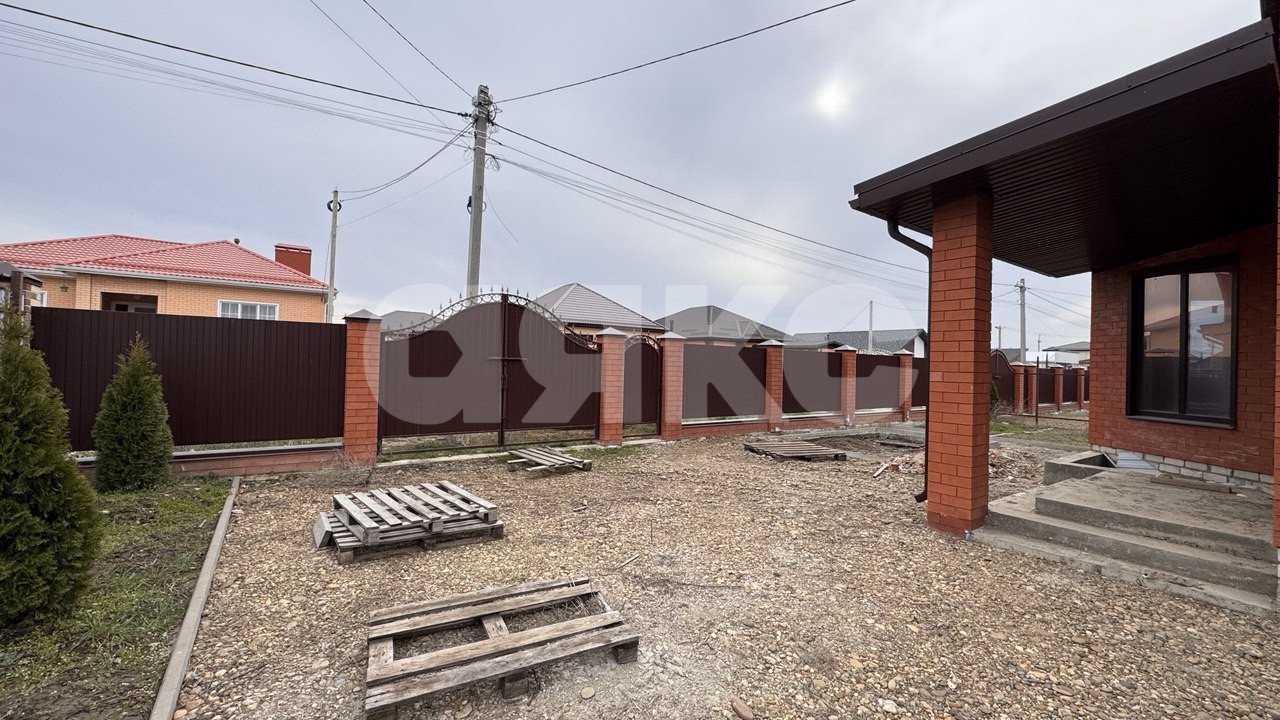 Фото №3: Дом 158 м² + 5 сот. - Кореновск, ул. Тихорецкая