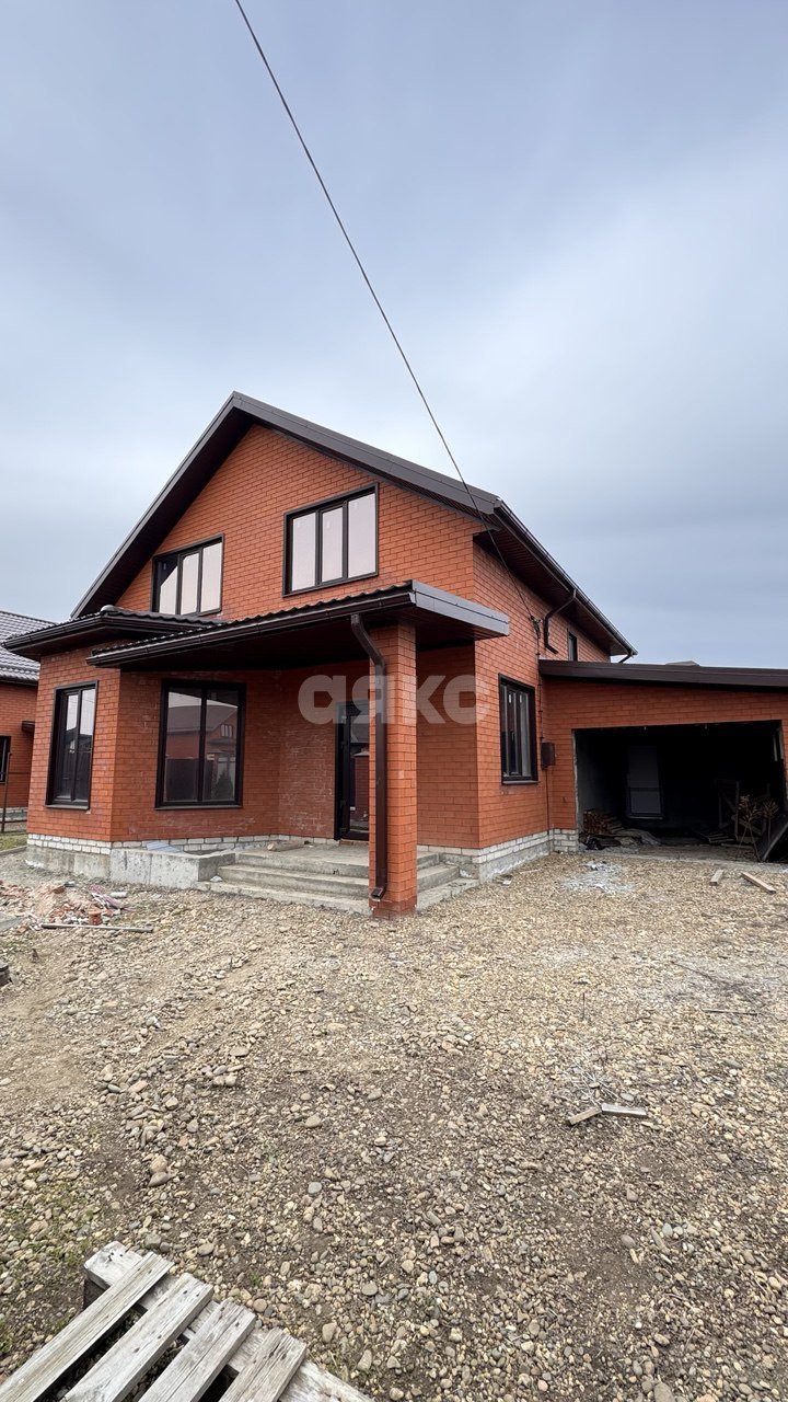 Фото №2: Дом 158 м² + 5 сот. - Кореновск, ул. Тихорецкая