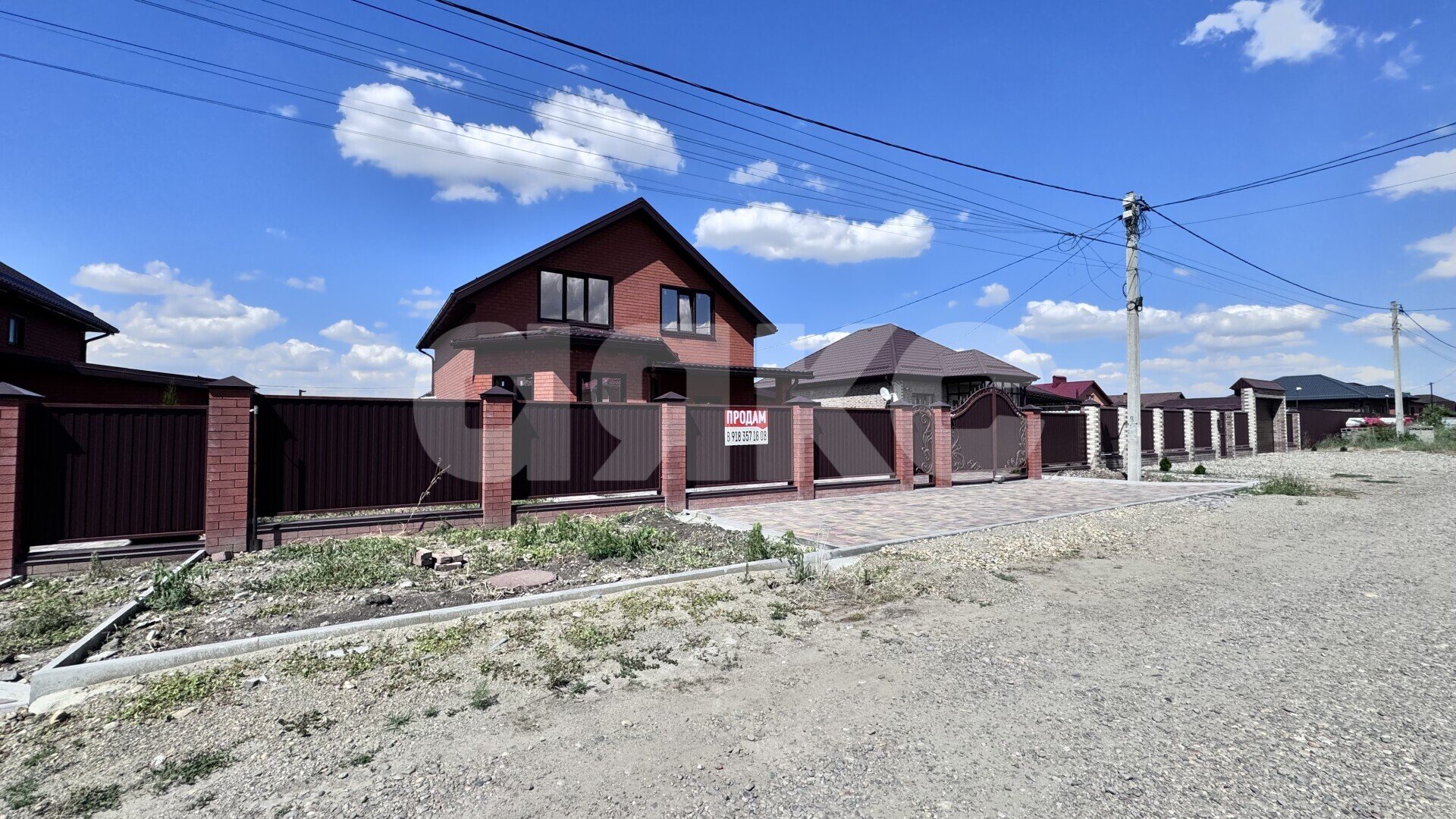 Фото №3: Дом <span class="whitespace-nowrap">158 м²</span> <span class="whitespace-nowrap">+ 5 сот.</span>, <span class="whitespace-nowrap">2 эт.</span> - Кореновск, ул. Тихорецкая