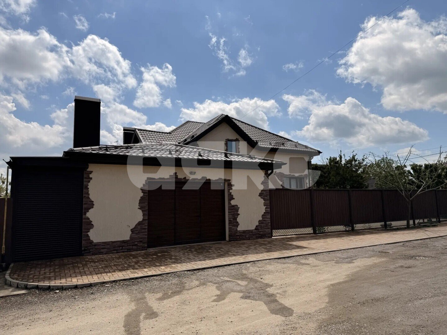 Фото №4: Дом 249 м² + 5.3 сот. - Кореновск, ул. Крымская, 1К