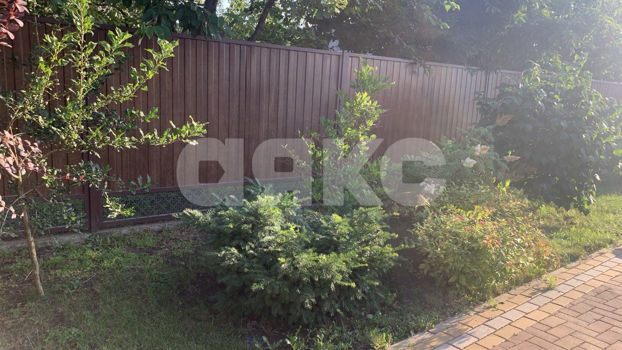 Фото №4: Дом 249 м² + 5.3 сот. - Кореновск, ул. Крымская, 1К