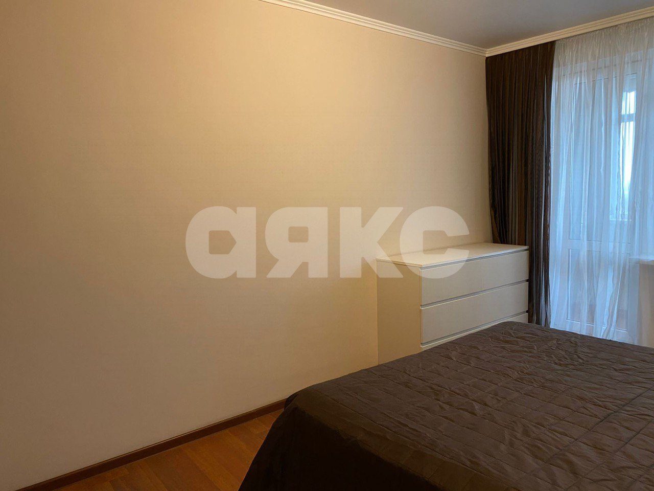 Фото №9: 4-комнатная квартира 85 м² - Мариуполь, Жовтневый, мкр. Западный, пр-кт Строителей, 136