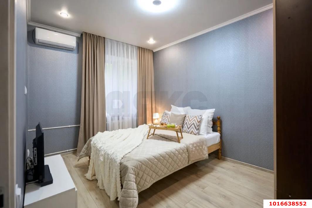 Фото №3: 2-комнатная квартира 56 м² - Краснодар, Центральный внутригородской округ, мкр. Центральный, ул. Орджоникидзе, 56