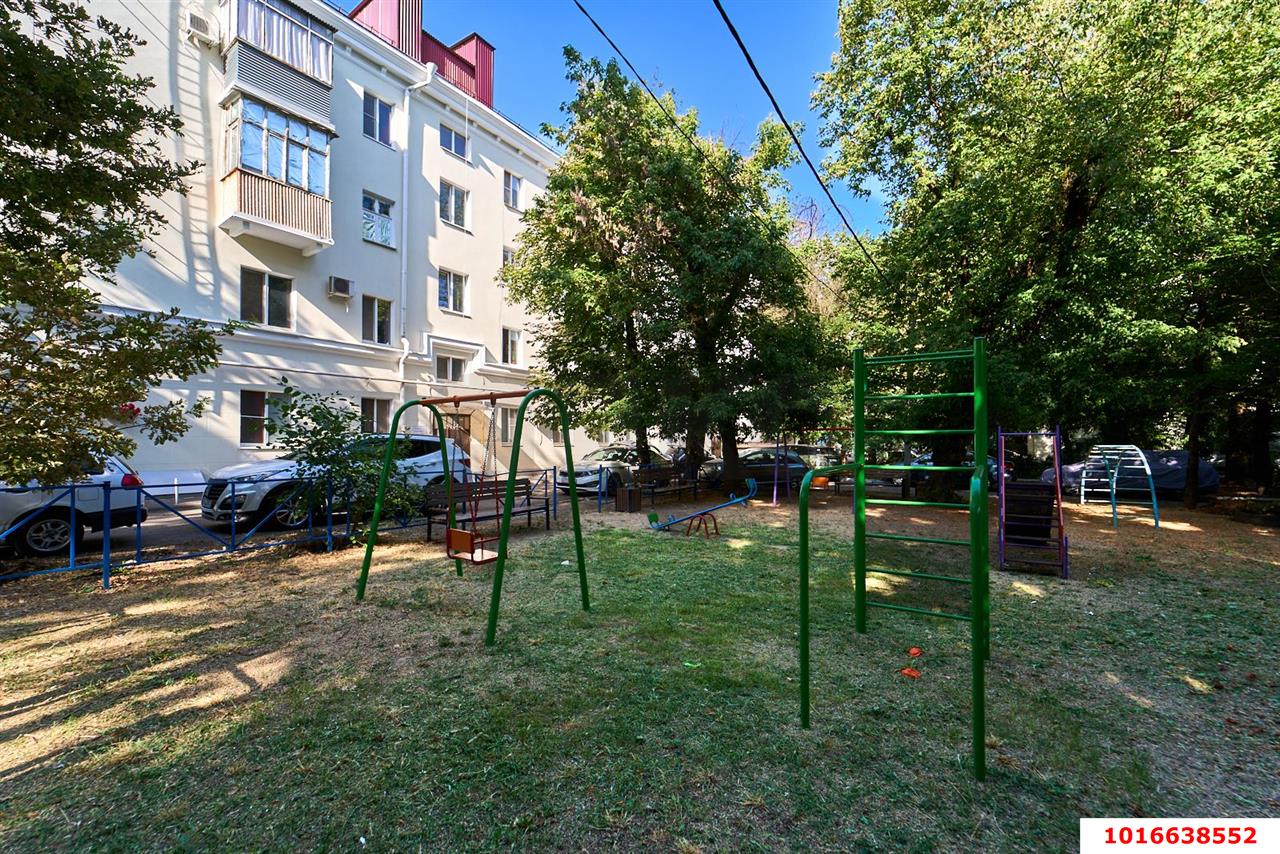 Фото №19: 2-комнатная квартира <span class="whitespace-nowrap">56 м²</span>, <span class="whitespace-nowrap">2/5 эт.</span> - Краснодар, Центральный внутригородской округ, мкр. Центральный, ул. Орджоникидзе, 56