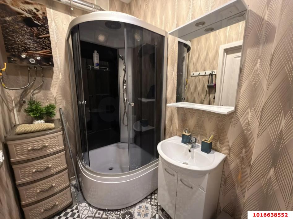 Фото №8: 2-комнатная квартира 56 м² - Краснодар, Центральный внутригородской округ, мкр. Центральный, ул. Орджоникидзе, 56