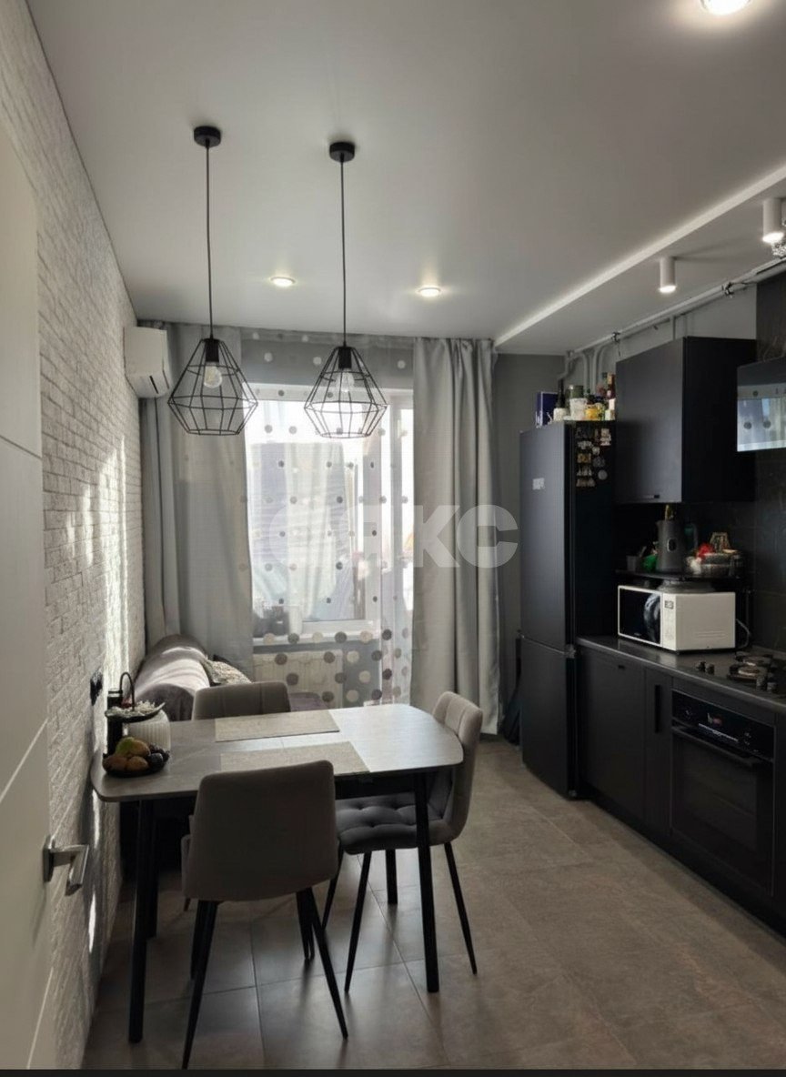 Фото №1: 2-комнатная квартира 59 м² - Красный Посёлок, 18