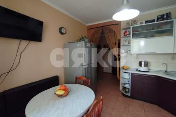 Фото №1: 2-комнатная квартира 59 м² - Горячий Ключ, мкр. Администрация, ул. Черняховского, 74