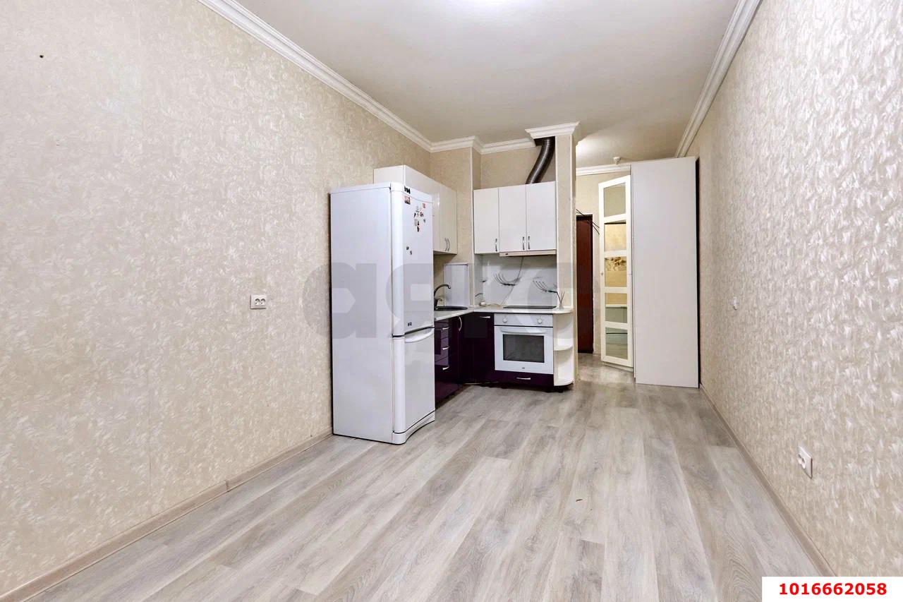 Фото №3: Студия 28 м² - Краснодар, Прикубанский внутригородской округ, Музыкальный, ЖК Инсити, мкр. имени Петра Метальникова, ул. Петра Метальникова, 7