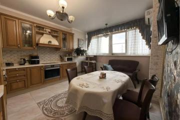 Фото №1: 2-комнатная квартира 63 м² - Краснодар, мкр. Гидростроителей, ул. Автолюбителей, 28