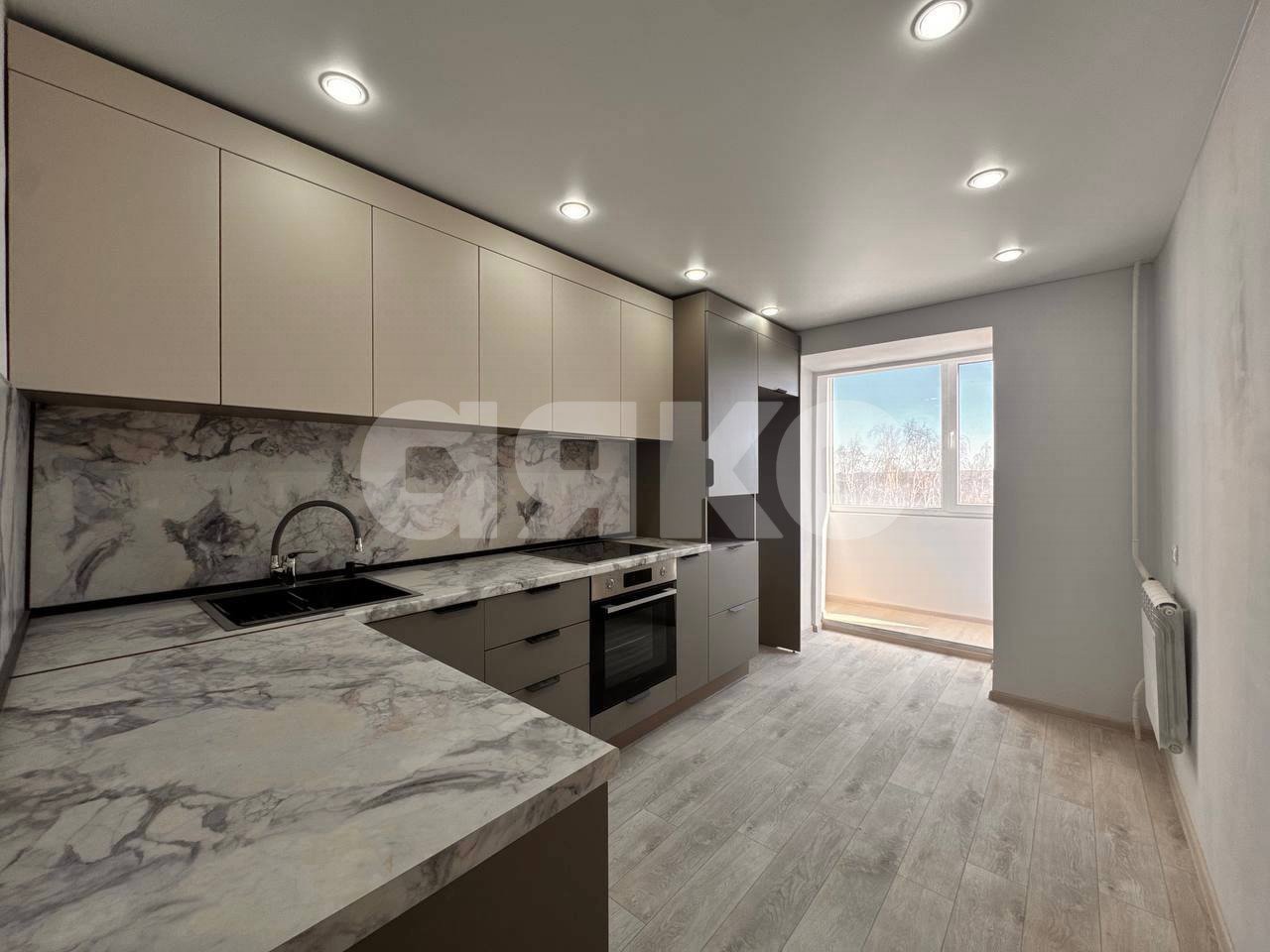 Фото №1: 3-комнатная квартира 52 м² - Нижнекамск, мкр. квартал Е, пр-кт Строителей, 3А