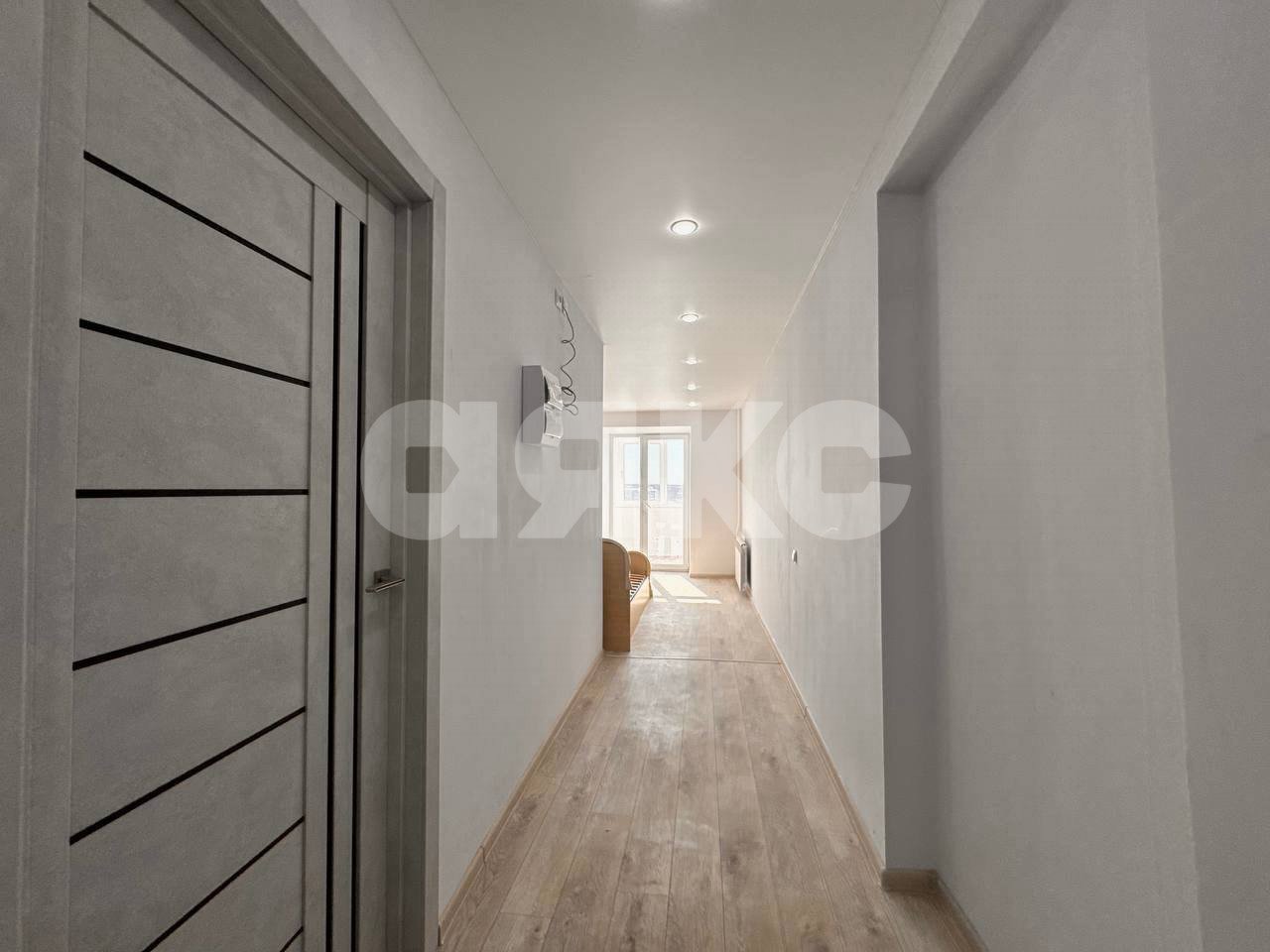 Фото №9: 3-комнатная квартира 52 м² - Нижнекамск, мкр. квартал Е, пр-кт Строителей, 3А