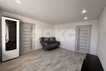 Фото №3: 3-комнатная квартира 52 м² - Нижнекамск, мкр. квартал Е, пр-кт Строителей, 3А