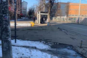 Фото №2: 2-комнатная квартира 43 м² - Краснодар, мкр. Центральный, ул. Октябрьская, 179