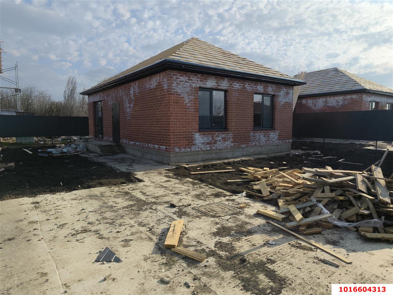 Фото №1: Дом 97 м² + 3.15 сот. - Старомышастовская, ул. Космонавтов