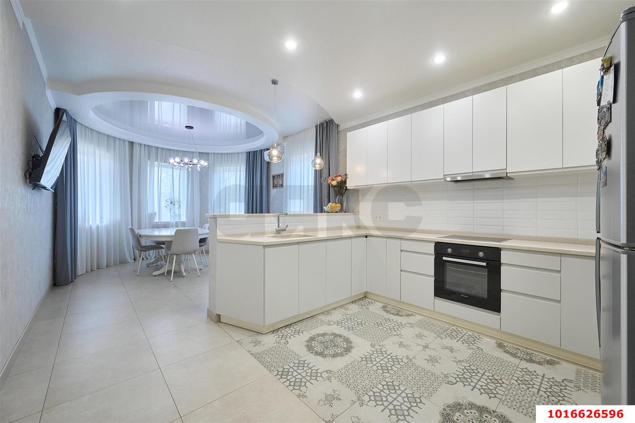 Фото №1: Дом 207 м² + 4.91 сот. - Краснодар, Карасунский внутригородской округ, х. ДНТ Нижний Казачий, ул. Чепиги, 22