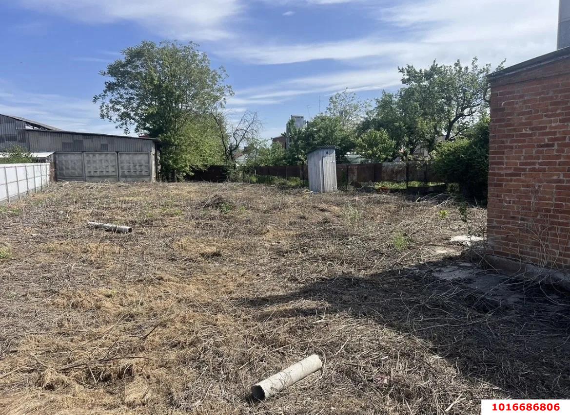 Фото №5: Земельный участок 8.2 сот. - Краснодар, Центральный внутригородской округ, мкр. Черёмушки, ул. Старокубанская, 82