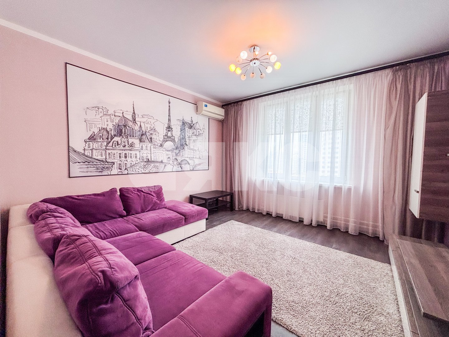 Фото №4: 1-комнатная квартира <span class="whitespace-nowrap">35 м²</span>, <span class="whitespace-nowrap">11/17 эт.</span> - Ростов-на-Дону, Советский, Западный, Левенцовский, мкр. 3-й  Западные Ворота, ул. Жданова, 9