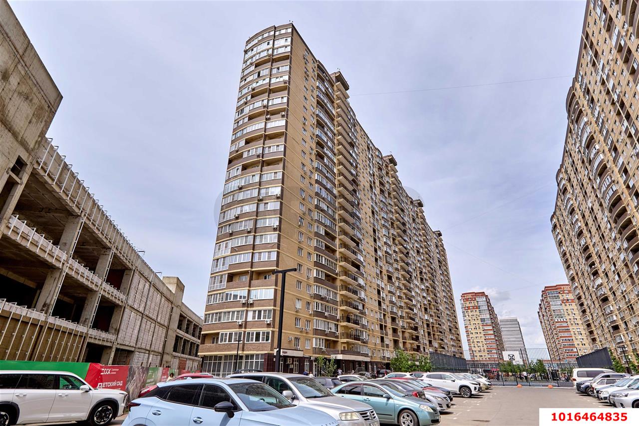 Фото №17: 1-комнатная квартира <span class="whitespace-nowrap">36 м²</span>, <span class="whitespace-nowrap">8/24 эт.</span> - Краснодар, Прикубанский внутригородской округ, ЖК Лучший, мкр. имени Петра Метальникова, ул. Петра Метальникова, 36