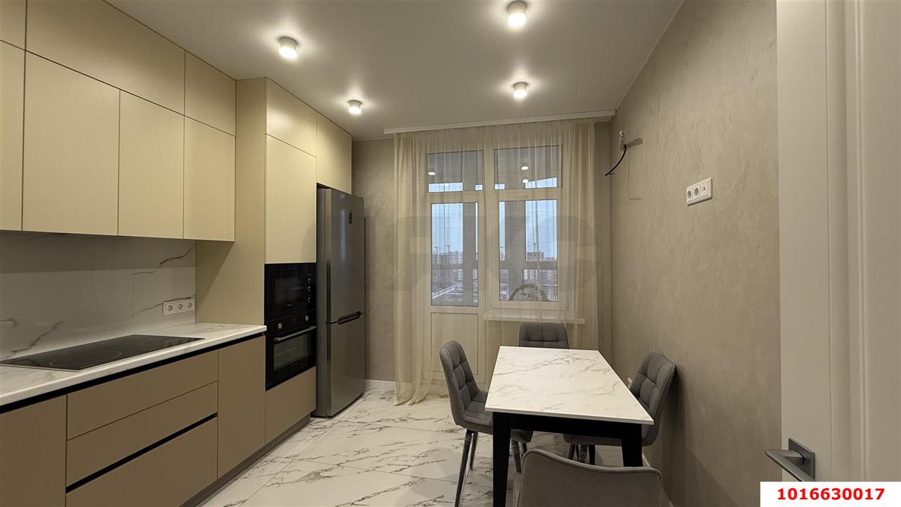 Фото №1: 2-комнатная квартира 57 м² - Краснодар, Прикубанский внутригородской округ, мкр. Достояние, ул. Григория Булгакова, 13к1