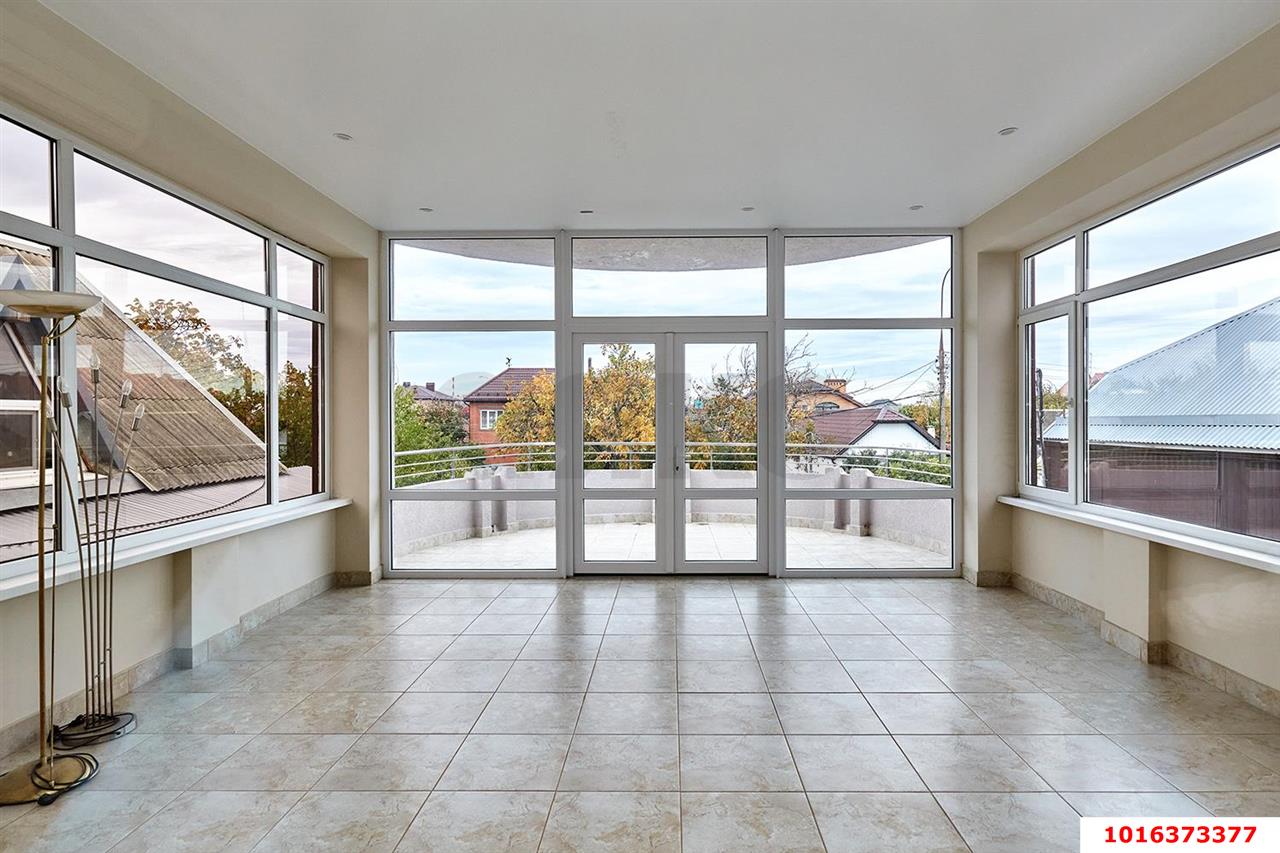 Фото №12: Дом 472 м² + 3.59 сот. - Краснодар, Центральный внутригородской округ, мкр. Дубинка, ул. Маяковского, 13