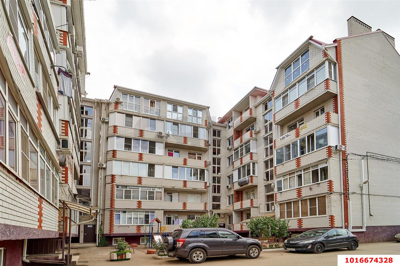 Фото №1: 1-комнатная квартира 37 м² - Российский, мкр. Прикубанский внутригородской округ, ул. Измаильская, 15