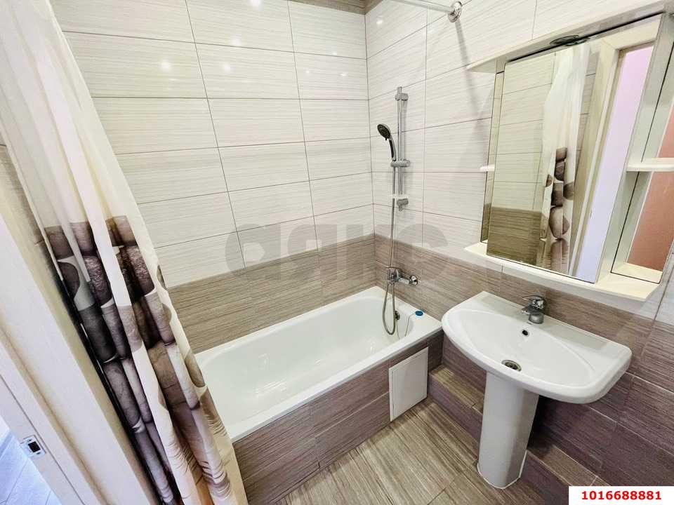 Фото №11: 1-комнатная квартира 43 м² - Краснодар, Солнечный, Прикубанский внутригородской округ, мкр. Фестивальный, ул. имени Симиренко, 43