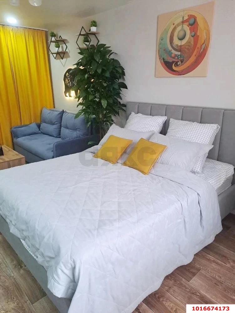 Фото №2: 1-комнатная квартира 45 м² - Краснодар, Прикубанский внутригородской округ, Военный городок № 106, мкр. 9-й километр, ул. Циолковского, 3