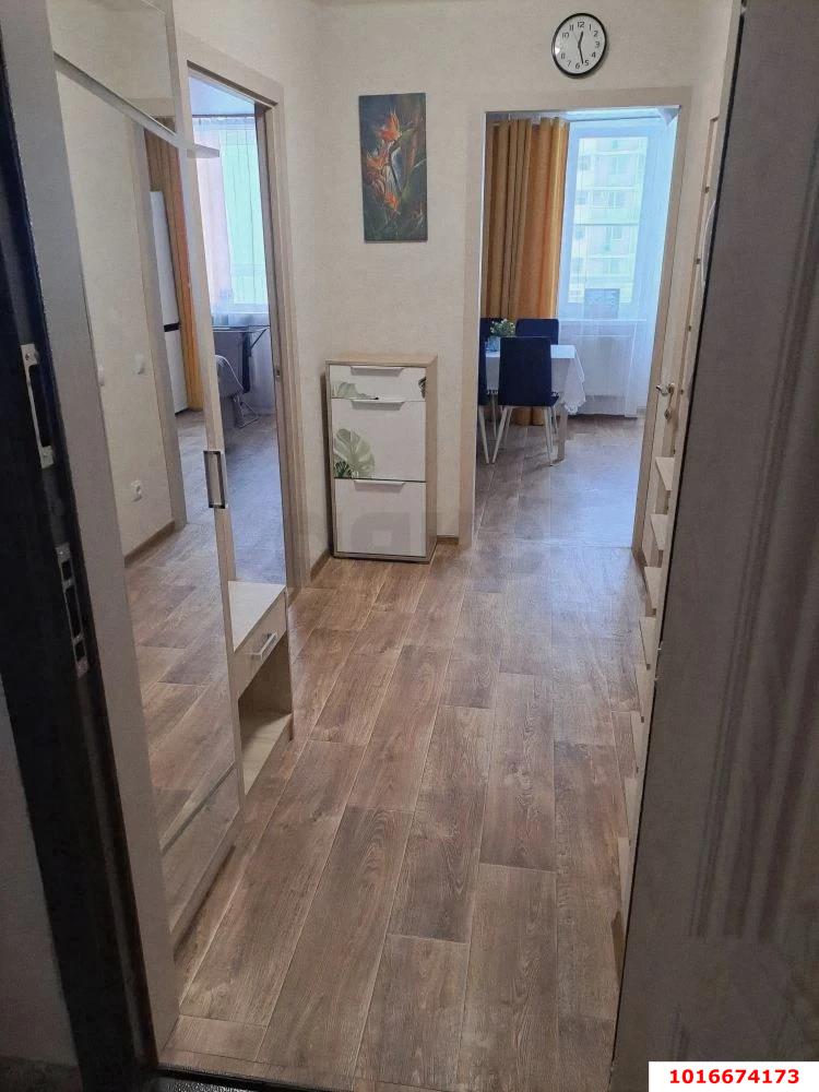 Фото №11: 1-комнатная квартира 45 м² - Краснодар, Прикубанский внутригородской округ, Военный городок № 106, мкр. 9-й километр, ул. Циолковского, 3