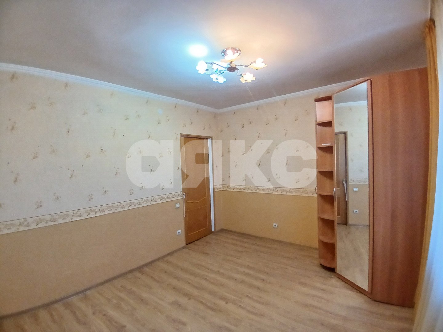 Фото №12: Дом 197 м² + 6 сот. - Виноградный, ул. Красная