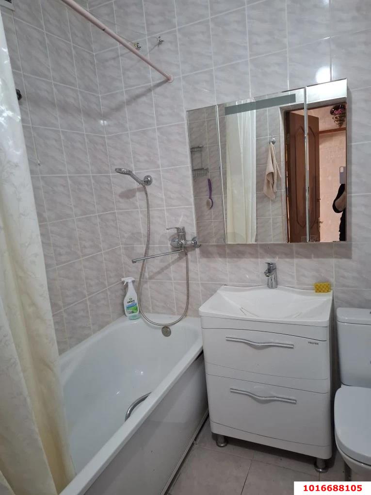 Фото №10: 1-комнатная квартира 43 м² - Краснодар, Центральный внутригородской округ, мкр. Завод Измерительных Приборов, ул. Зиповская, 5/2