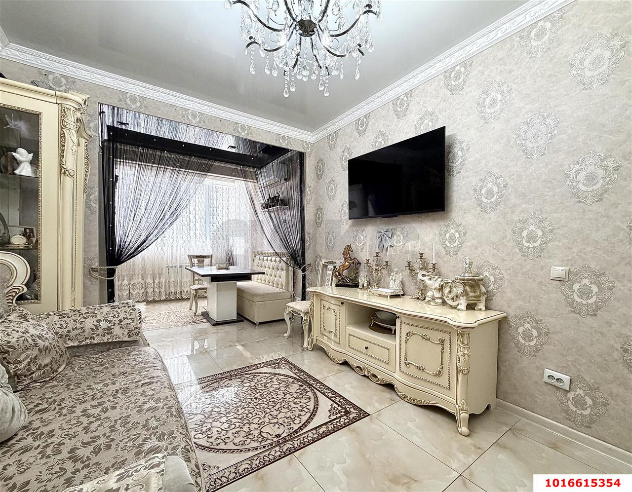 Фото №2: 1-комнатная квартира 42 м² - Краснодар, Прикубанский внутригородской округ, 2-я Площадка, мкр. жилой комплекс Кремлёвские Ворота, ул. Кореновская, 2к4