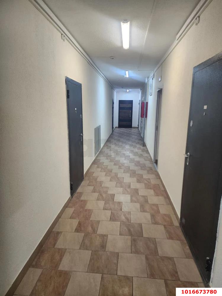 Фото №10: 1-комнатная квартира 43 м² - Краснодар, Прикубанский внутригородской округ, Завод Радиоизмерительных Приборов, жилой комплекс Любимый Дом, мкр. имени Петра Метальникова, ул. Тополиная, 48