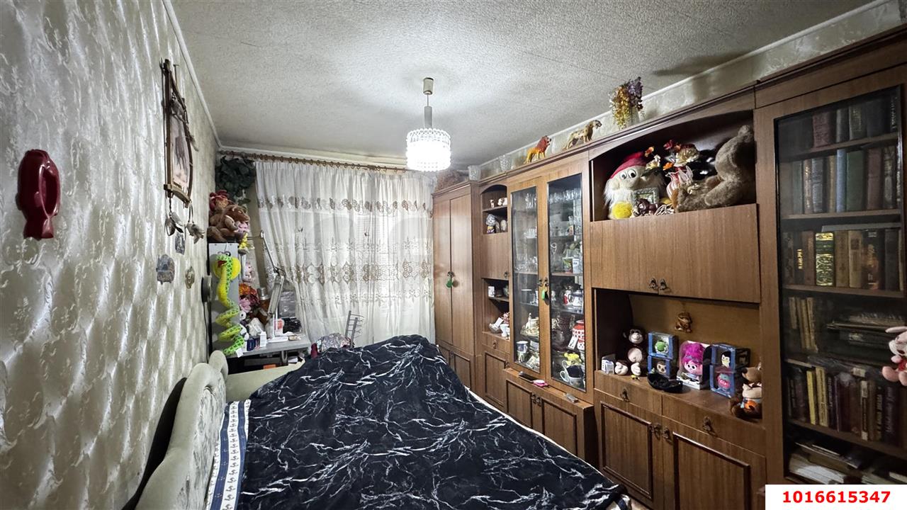 Фото №1: 2-комнатная квартира 56 м² - Краснодар, Прикубанский внутригородской округ, мкр. Табачная Фабрика, ул. имени Жлобы, 1/1