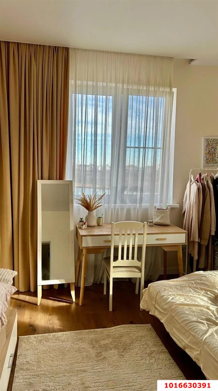 Фото №1: 2-комнатная квартира 64 м² - Краснодар, Центральный внутригородской округ, Черёмушки, мкр. жилой комплекс Фонтаны, ул. Воронежская, 47/35