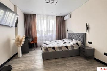 Фото №1: 1-комнатная квартира 39 м² - Краснодар, мкр. Славянский, ул. Красных Партизан, 1/4к15