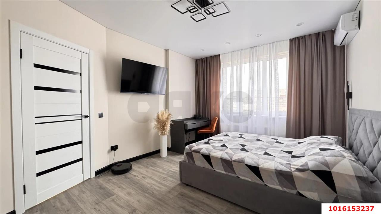 Фото №2: 1-комнатная квартира 39 м² - Краснодар, Светлоград, Прикубанский внутригородской округ, мкр. Славянский, ул. Красных Партизан, 1/4к15