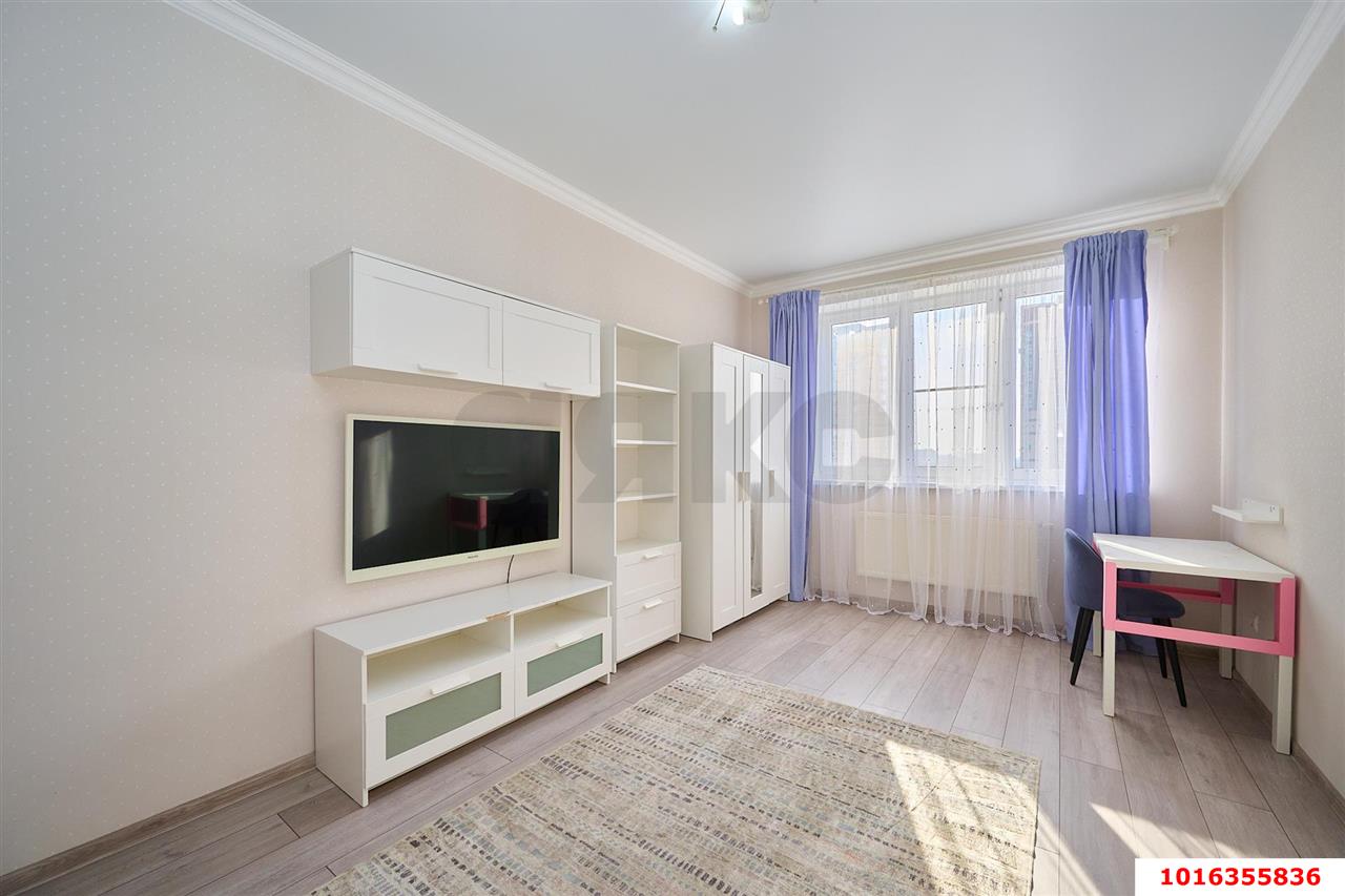 Фото №10: 2-комнатная квартира 70 м² - Краснодар, Прикубанский внутригородской округ, 40 лет Победы, мкр. жилой комплекс Симфония, ул. Российская, 74