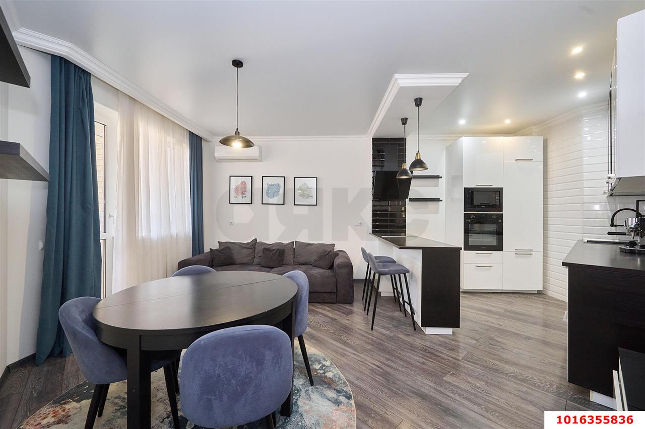 Фото №1: 2-комнатная квартира 70 м² - Краснодар, Прикубанский внутригородской округ, 40 лет Победы, мкр. жилой комплекс Симфония, ул. Российская, 74