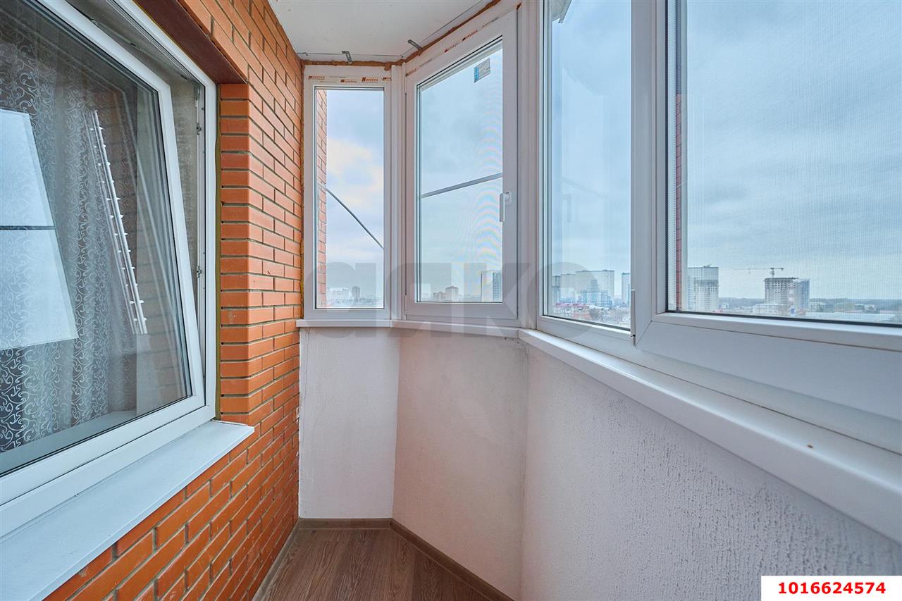 Фото №7: 1-комнатная квартира 47 м² - Краснодар, ЖК Димитрова, Центральный внутригородской округ, Дубинка, мкр. жилой комплекс Димитрова, ул. Димитрова, 3/1