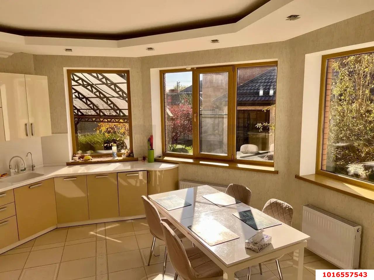 Фото №2: Дом 337 м² + 8 сот. - Динская, мкр. Солнечный, пер. Солнечный, 3