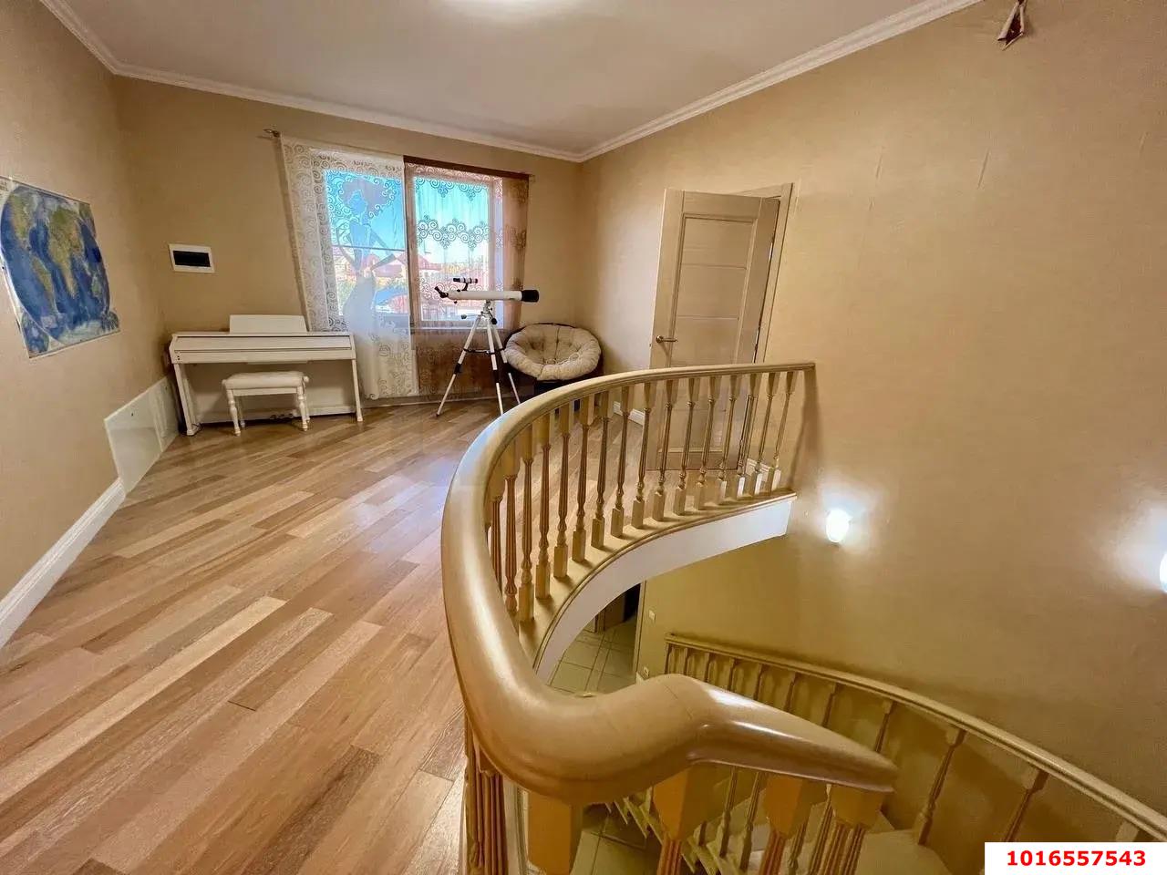 Фото №8: Дом 337 м² + 8 сот. - Динская, мкр. Солнечный, пер. Солнечный, 3