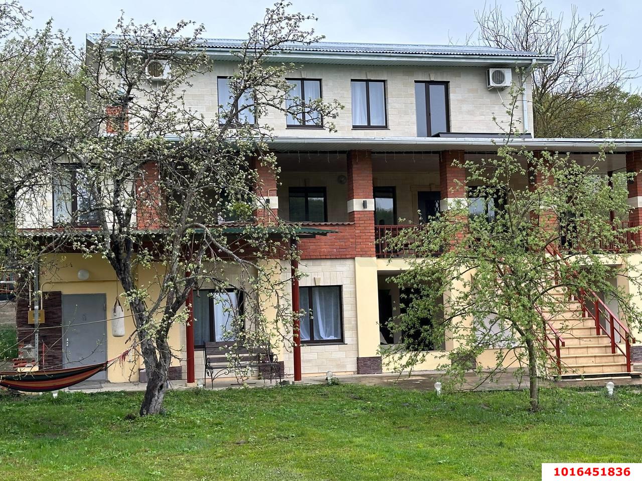 Фото №3: Дом 330 м² + 44 сот. - Убинская, ул. Подгорная