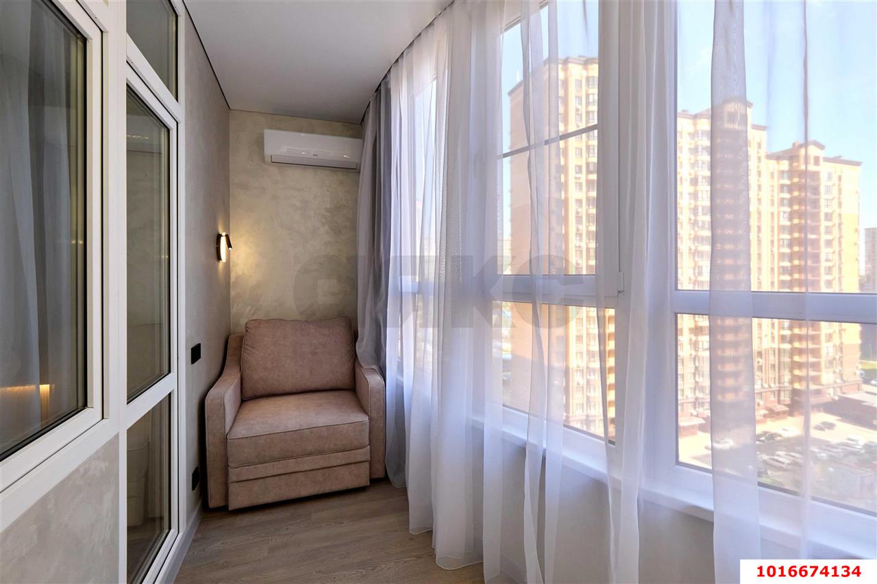 Фото №10: 1-комнатная квартира <span class="whitespace-nowrap">43 м²</span>, <span class="whitespace-nowrap">11/16 эт.</span> - Краснодар, Прикубанский внутригородской округ, мкр. Достояние, ул. Григория Булгакова, 16