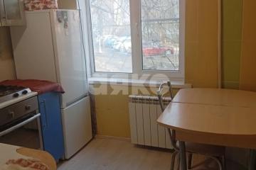Фото №1: 2-комнатная квартира <span class="whitespace-nowrap">41 м²</span>, <span class="whitespace-nowrap">1/5 эт.</span> - Волгоград, мкр. Развилка, ул. Кирова, 132А