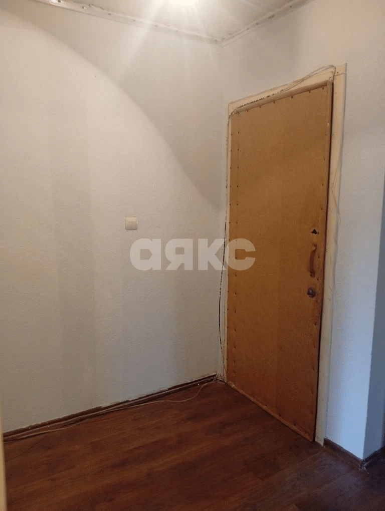 Фото №4: 2-комнатная квартира <span class="whitespace-nowrap">41 м²</span>, <span class="whitespace-nowrap">1/5 эт.</span> - Волгоград, Кировский, мкр. Развилка, ул. Кирова, 132А