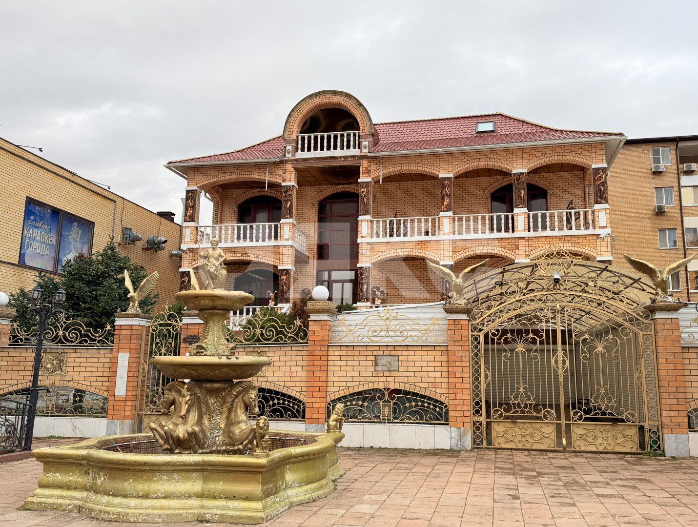 Фото №49: Дом 810 м² + 6.62 сот. - Анапа, ул. Горького, 16