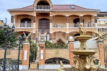 Фото №1: Дом 810 м² - Анапа, ул. Горького, 16