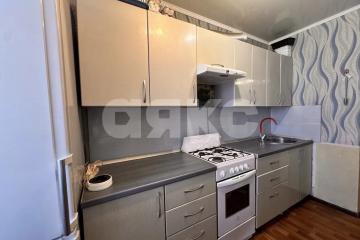 Фото №2: 3-комнатная квартира 58 м² - Нижнекамск, мкр. 6-й, ул. 50 лет Октября, 6А